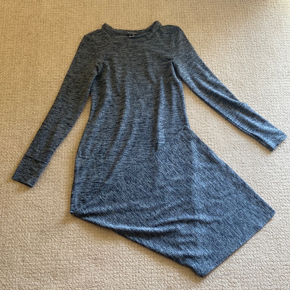 SOLD‼️ French Connection long sleeve midi dress